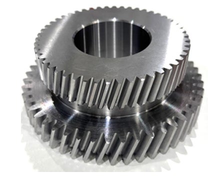 図１１．加工事例①（2段ギヤ加工）