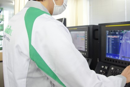 電気制御設計の様子
