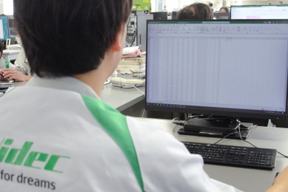 ソフト開発の様子